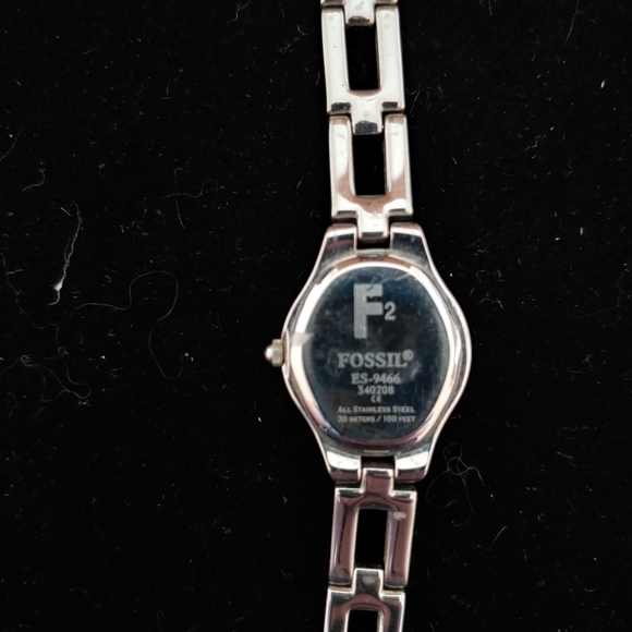 Fossil Watch with Blue Opalescent Face - Picture 4 of 5